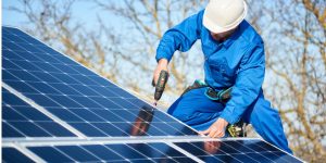 Installation Maintenance Panneaux Solaires Photovoltaïques à Rivarennes